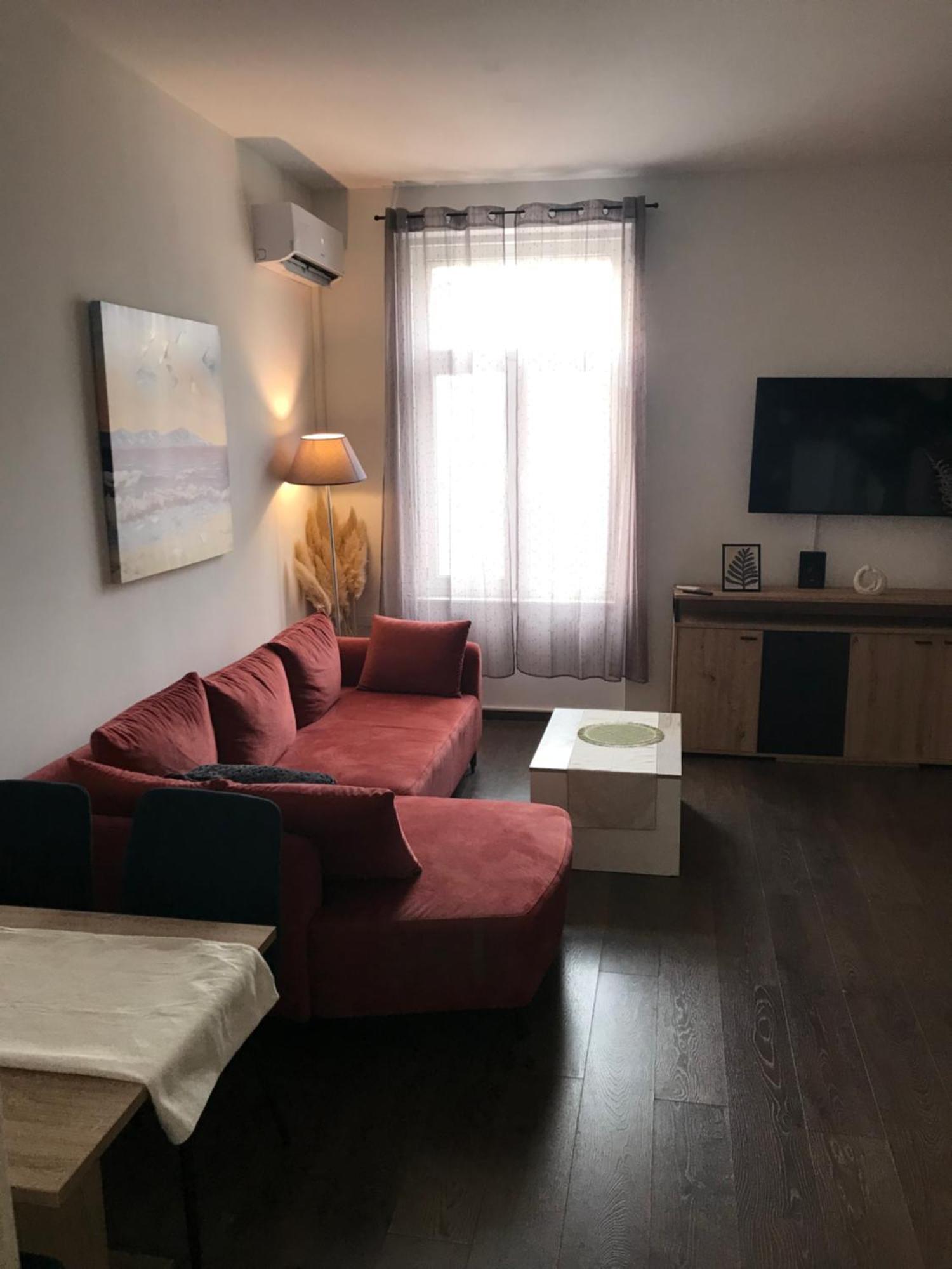 River City Apartments リエカ エクステリア 写真