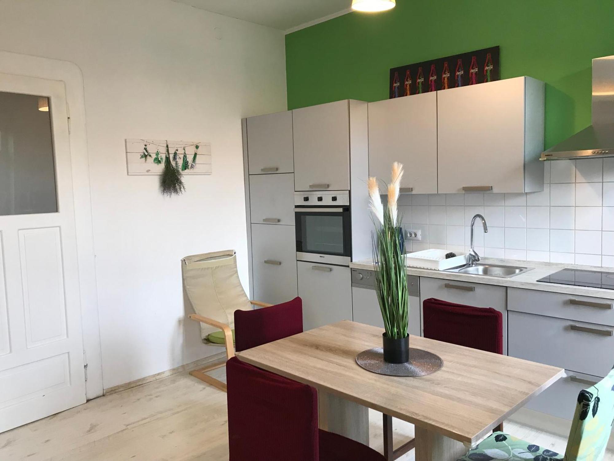 River City Apartments リエカ エクステリア 写真