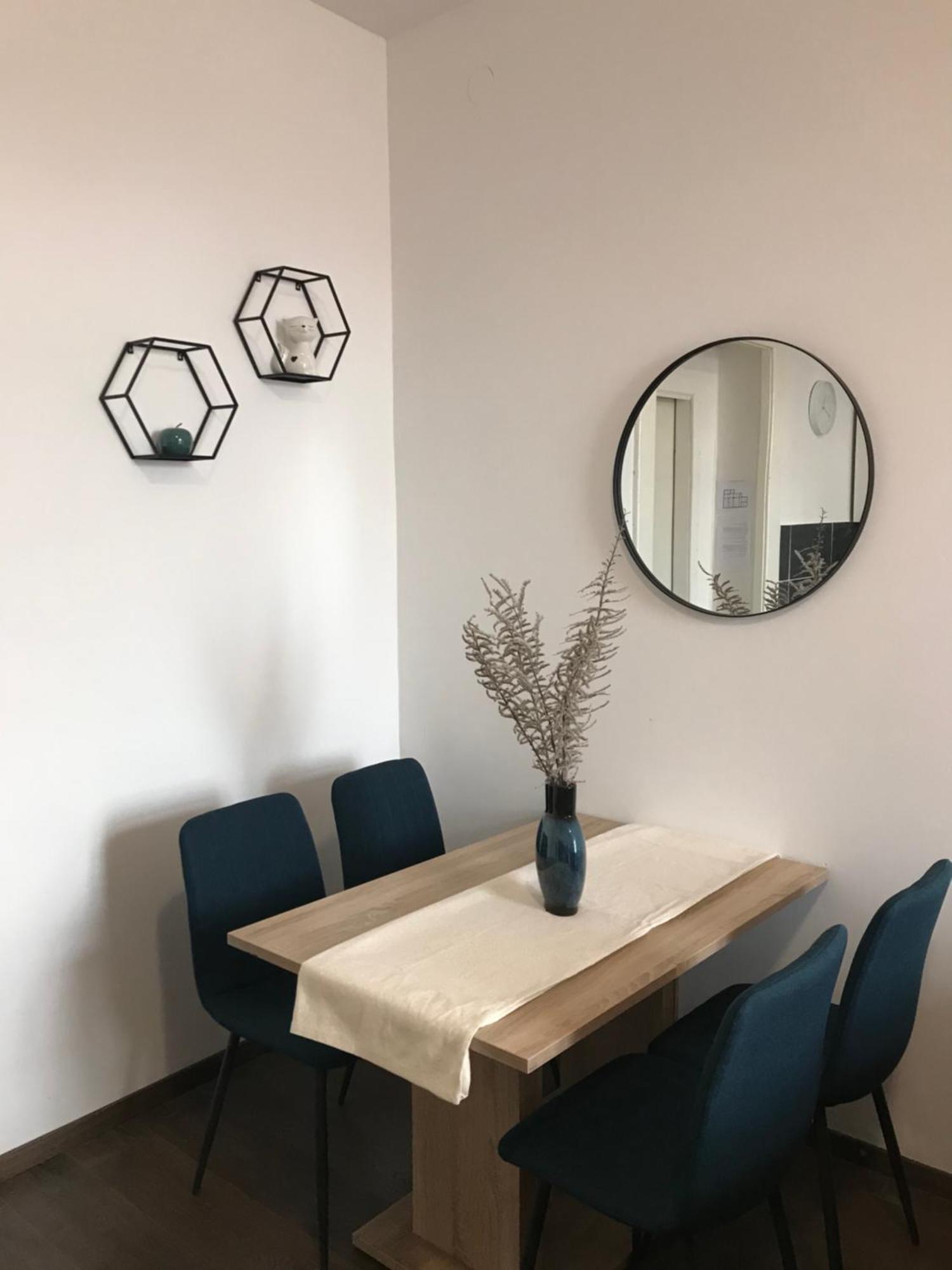 River City Apartments リエカ エクステリア 写真